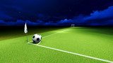 Nattlig fotbollsdröm vid hörnflaggan