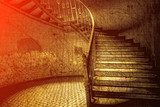 Retro inspirerad spiraltrappa med grungeeffekt