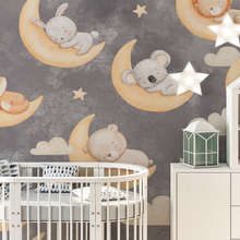 En-sot-drom-med-skogsvanner-tapeter-for-ett-barns-rum-tapeter-demural