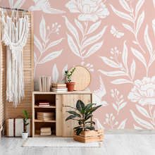 Puderrosa-blommor-i-subtil-boho-stil-tapeter-for-vardagsrummet-tapeter-demural