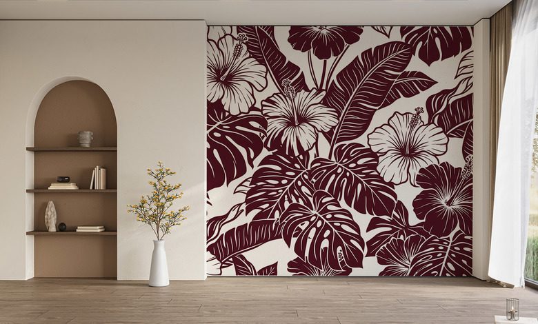 vinroda hibiskusblommor i en tropisk komposition blommor tapeter tapeter demural
