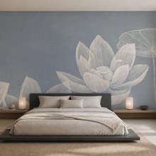 Diffust-ljus-som-framhaver-en-omtalig-blomma-tapeter-for-sovrummet-tapeter-demural